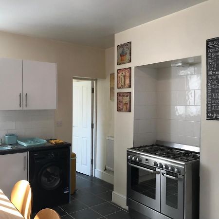 Welcoming Spacious 2-Bedroom House In St Helens St Helens  Εξωτερικό φωτογραφία