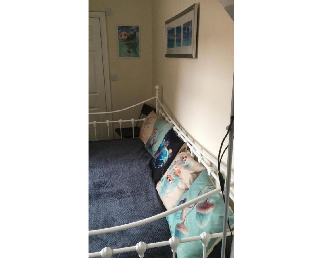 Welcoming Spacious 2-Bedroom House In St Helens St Helens  Εξωτερικό φωτογραφία